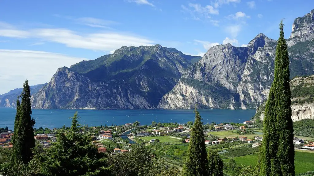 side trips from lake como